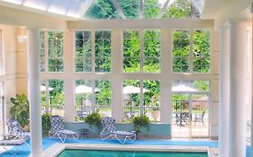 Senator Inn & Spa